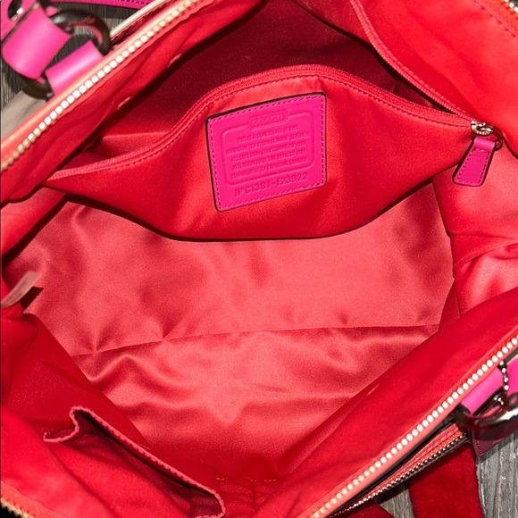 Coach Daisy Spectator Leather Emma Tote Bag - Picture 13 of 16